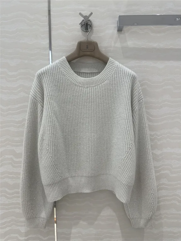 BC Crew-Neck Cashmere Sweater off-white